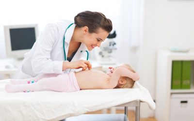 ¡Mantén a raya a las enfermedades infantiles con un seguro!